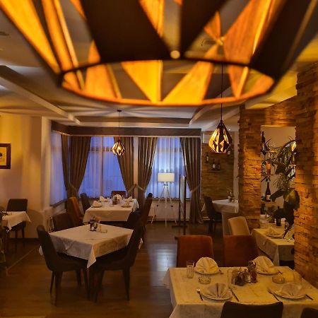 Garni Hotel Vir Vrnjačka Banja Екстериор снимка